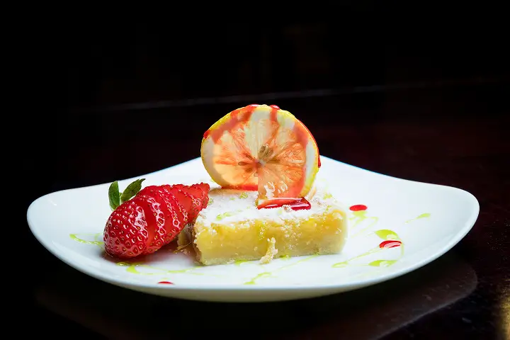 Dining-48.webp